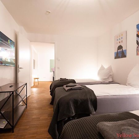 Ko-Living - Beatles Und Banksy Suites & Studios Am Eselsbrunnen - Altstadt - Kueche Halle  Exteriör bild