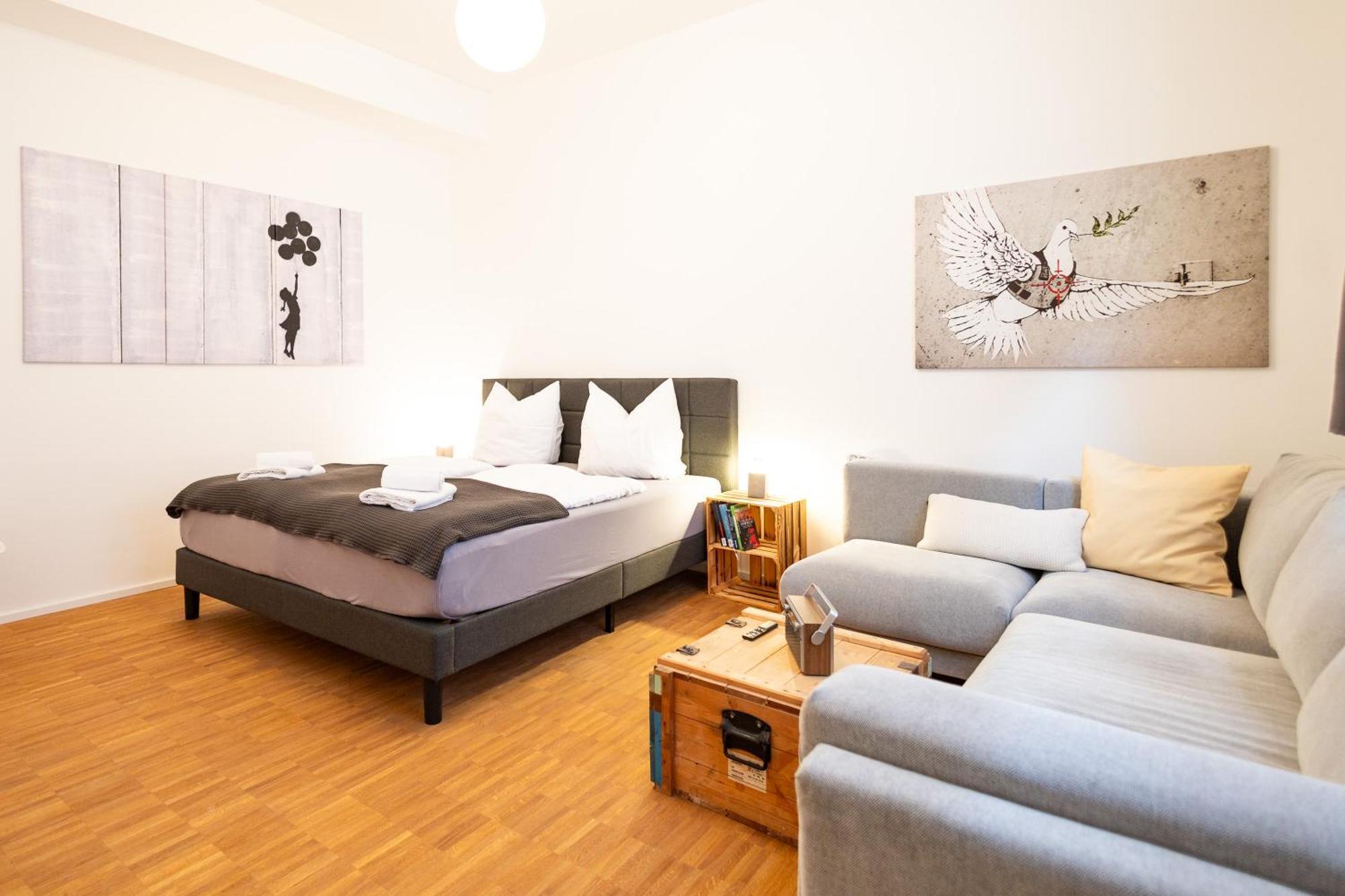 Ko-Living - Beatles Und Banksy Suites & Studios Am Eselsbrunnen - Altstadt - Kueche Halle  Exteriör bild