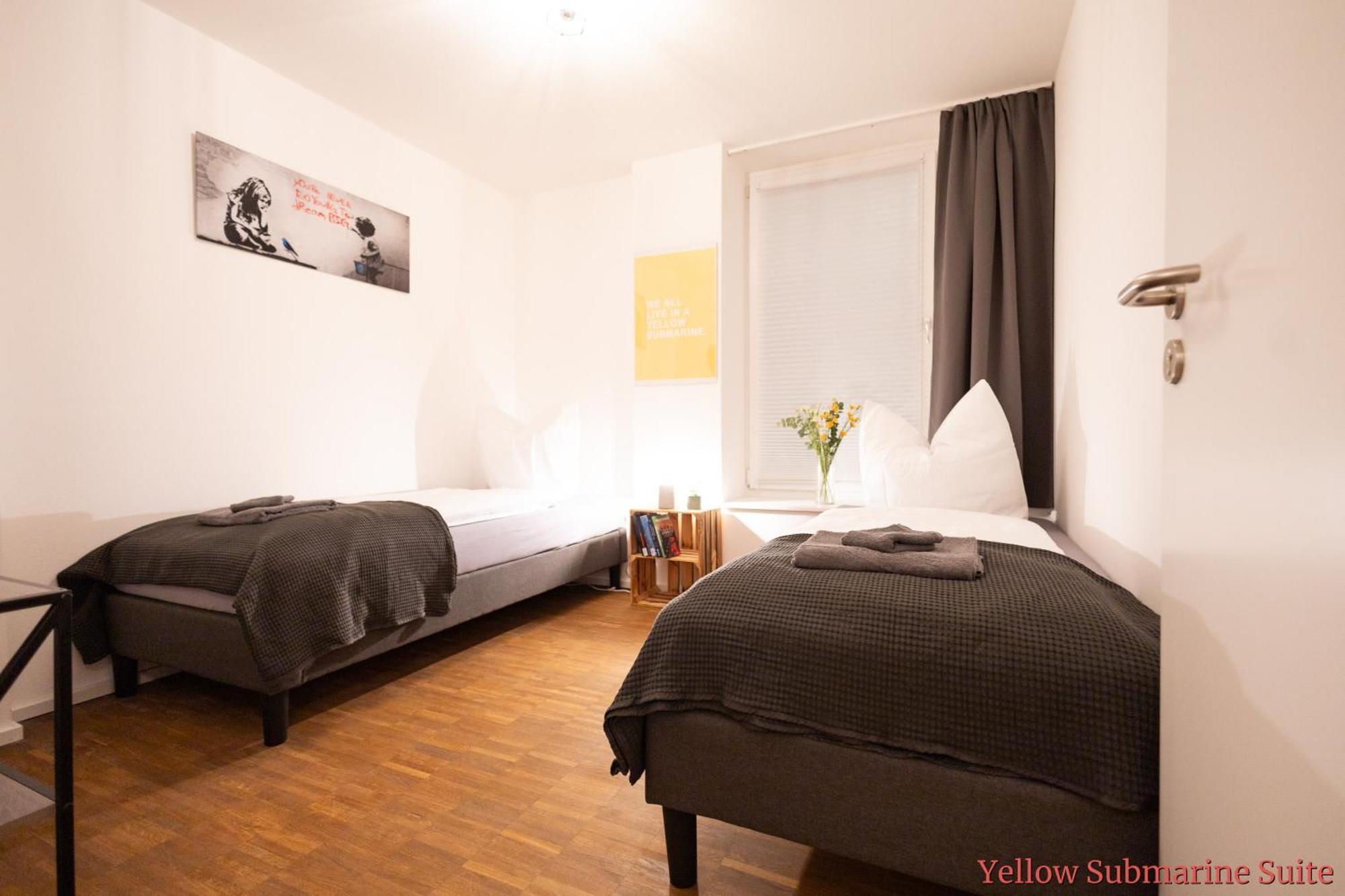 Ko-Living - Beatles Und Banksy Suites & Studios Am Eselsbrunnen - Altstadt - Kueche Halle  Exteriör bild